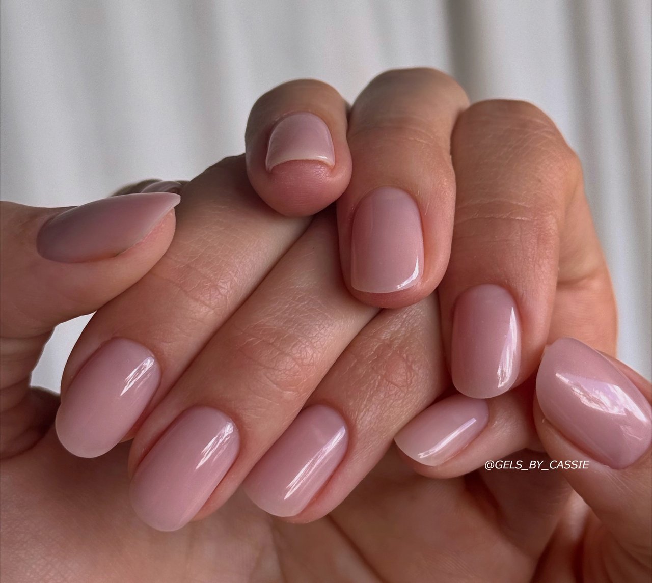 How to Get the Naked Nail Look at Home